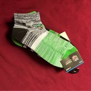 EAGLES football padded docks.. new with tags